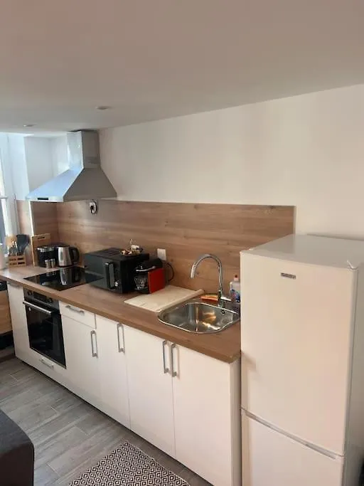 T2 Neuf Et Moderne Climatiser Avec Netflix Amazon Marseilles Apartment