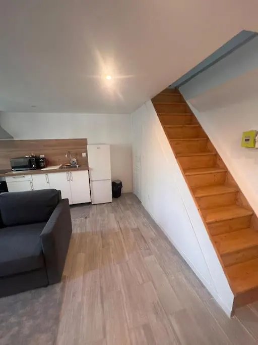 T2 Neuf Et Moderne Climatiser Avec Netflix Amazon Marseille 0*,